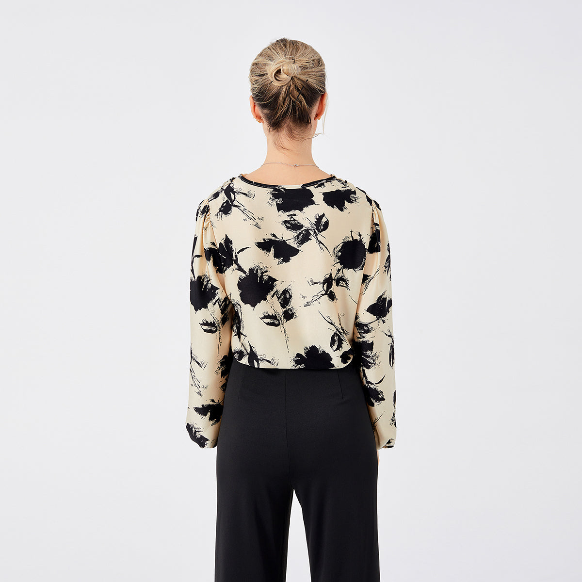 Bedruckte Bluse mit Abfallendem Kragen und Langen Ärmeln | Ideal für Frühling und Herbst