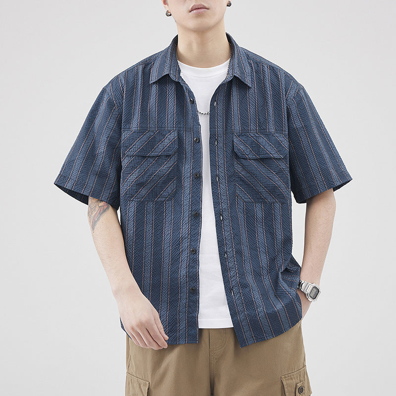 Herren Seersucker Kurzarm-Cardigan mit Gestreifter Struktur | Ideal für den Sommer
