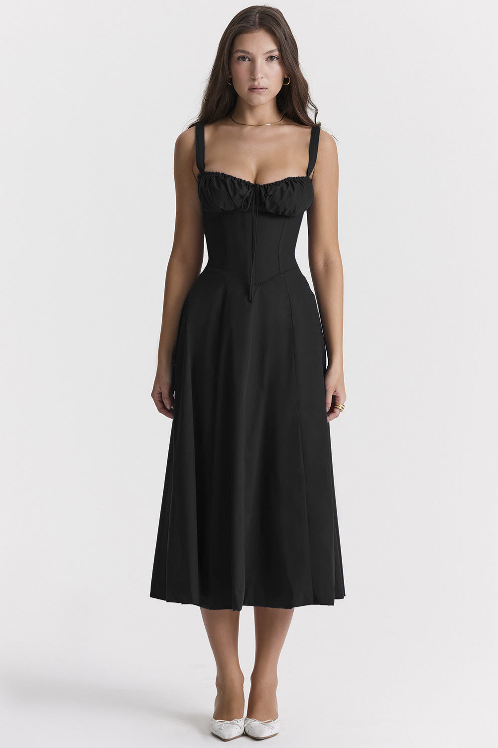 Blumengemustertes Damenkleid mit Riemen I Ideal für Frühling und Sommer