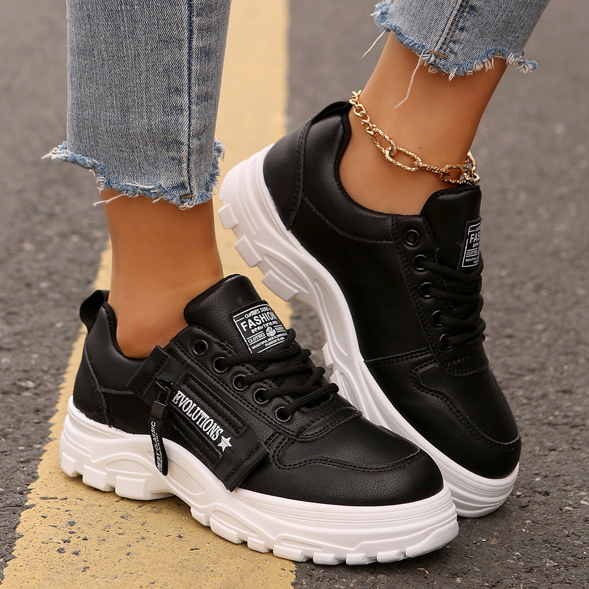 Schnürsneaker mit Seitlichem Reißverschluss und dicker Sohle | Ideal für alle Jahreszeiten