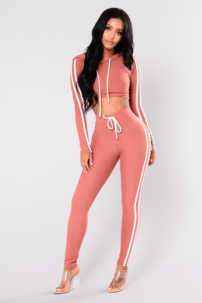 Damen Trainingsanzug mit Crop-Top-Hoodie und Slim-Fit-Hose | Ideal für Frühling und Herbst