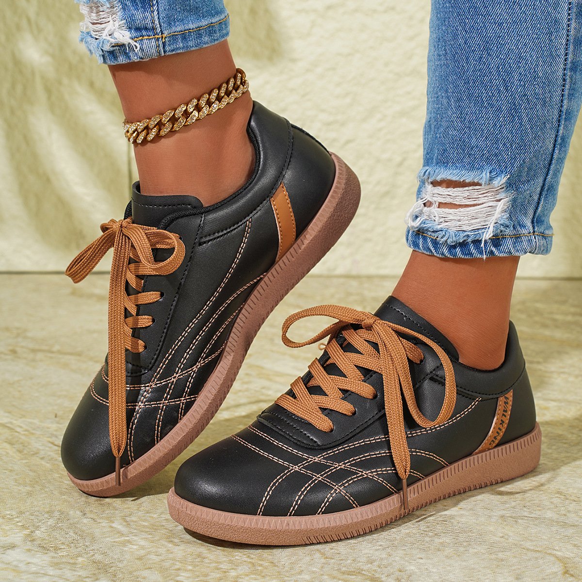 Schnürsneaker mit dicker Sohle und Rundkappe | Ideal für alle Jahreszeiten