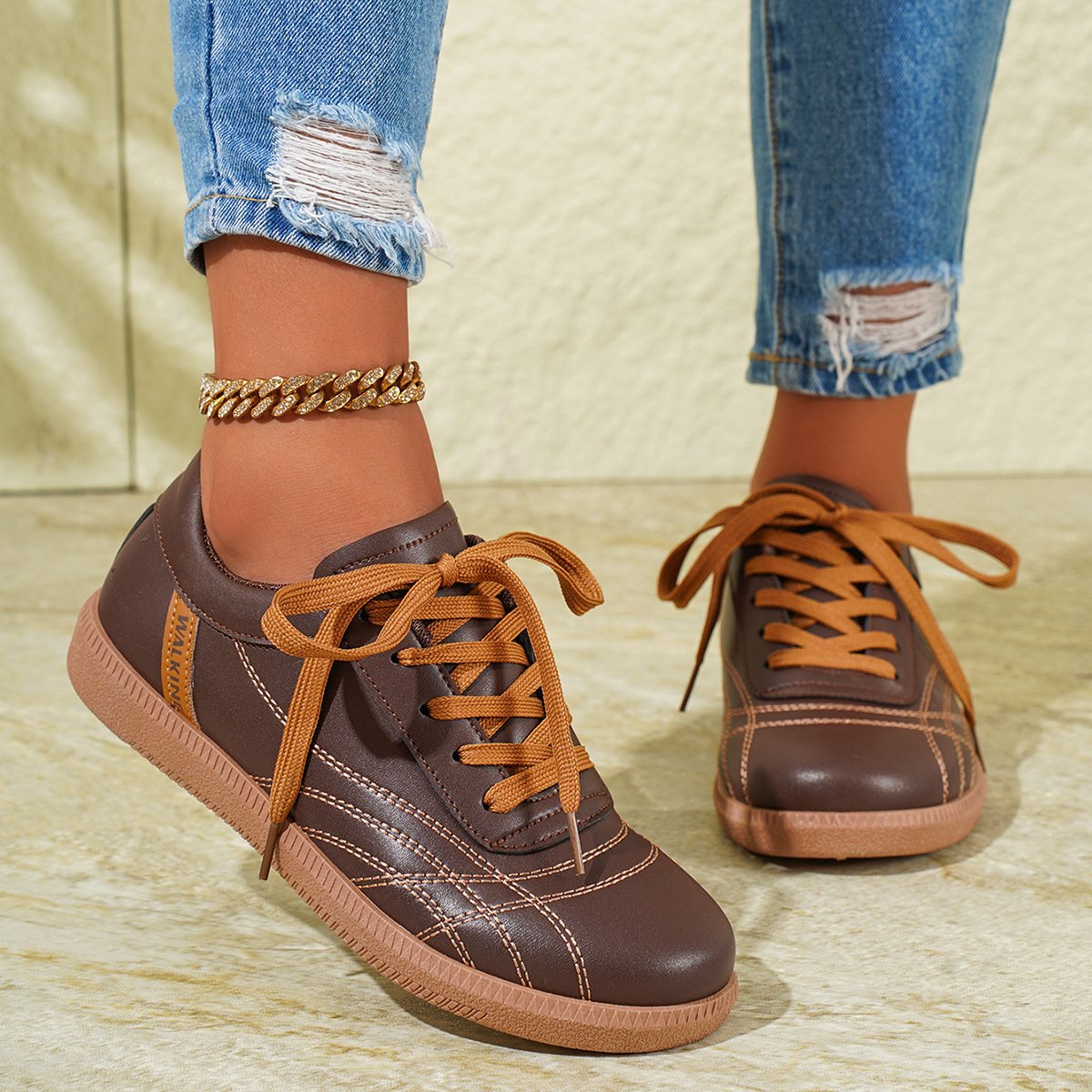 Schnürsneaker mit dicker Sohle und Rundkappe | Ideal für alle Jahreszeiten