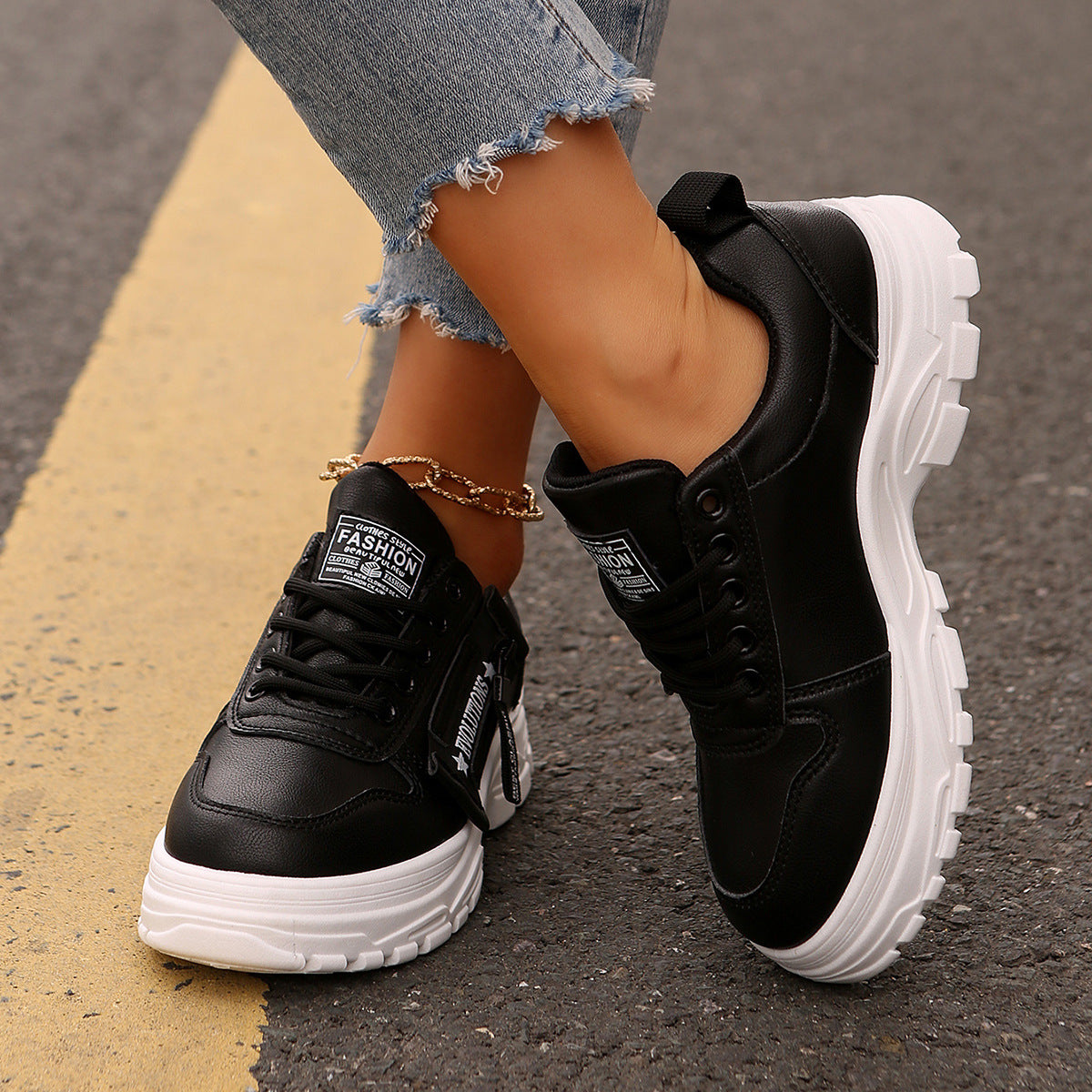 Schnürsneaker mit Seitlichem Reißverschluss und dicker Sohle | Ideal für alle Jahreszeiten