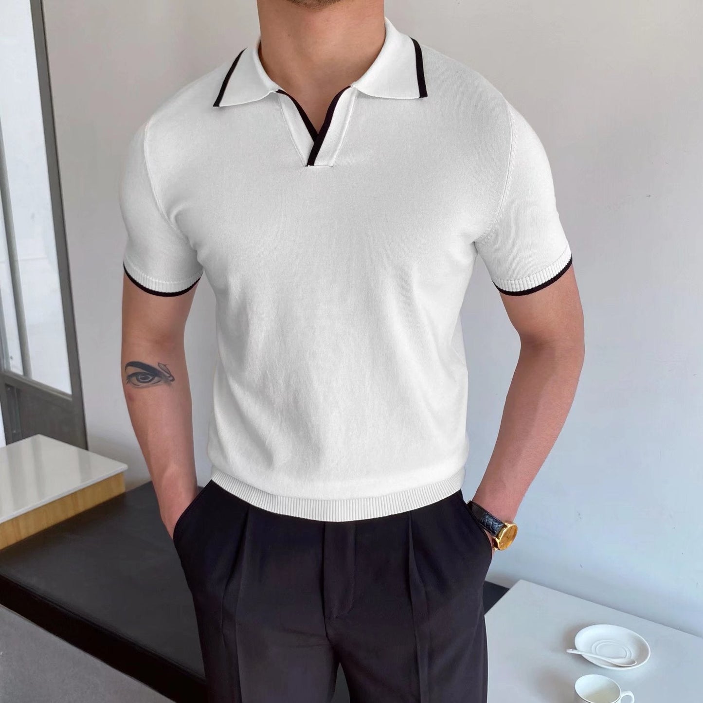 Gestreiftes Slim Fit Polo-Shirt Ideal für den Sommer