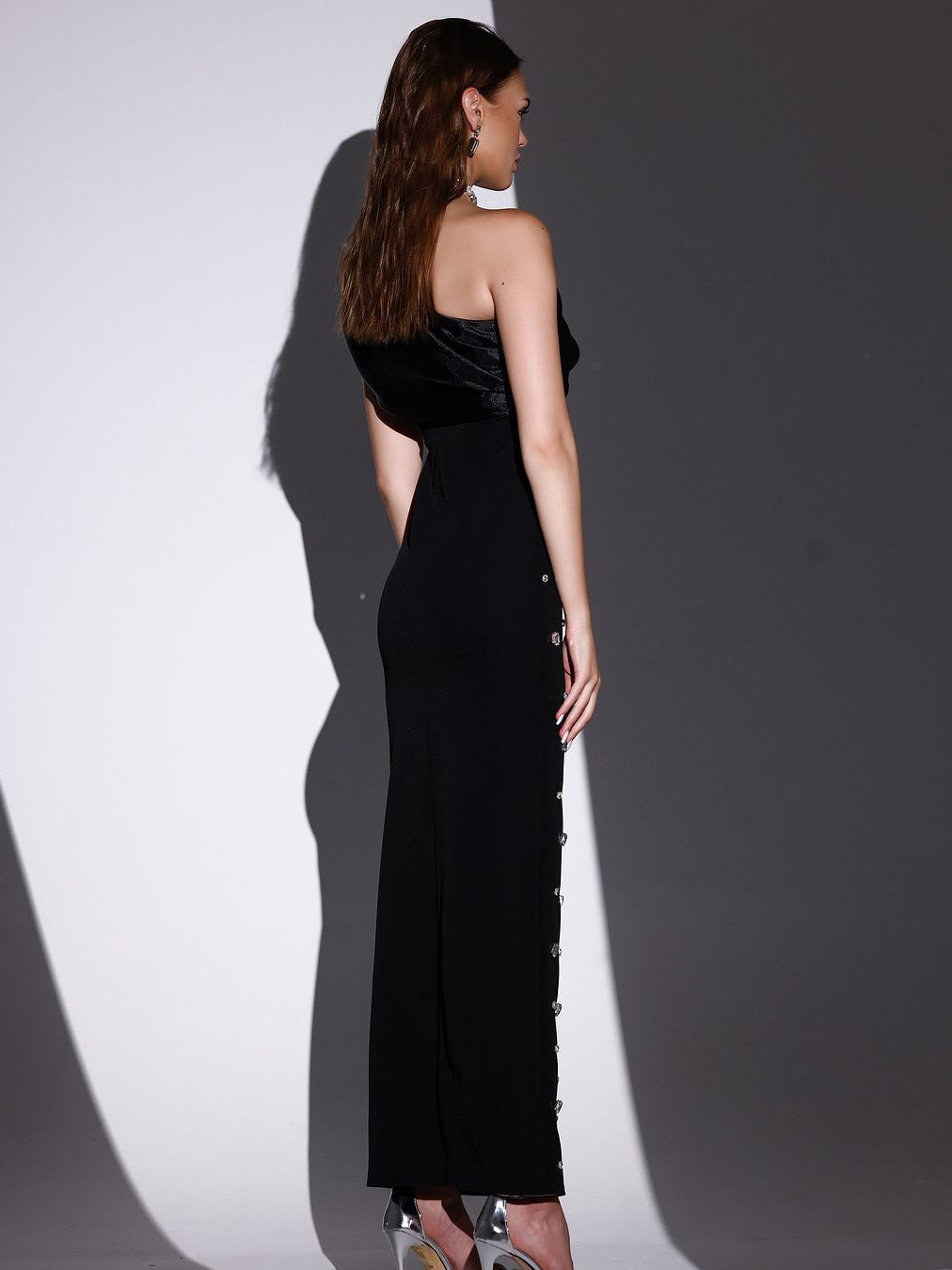 Schulterfreies Langarm Abendkleid Ideal für Herbst und Winter