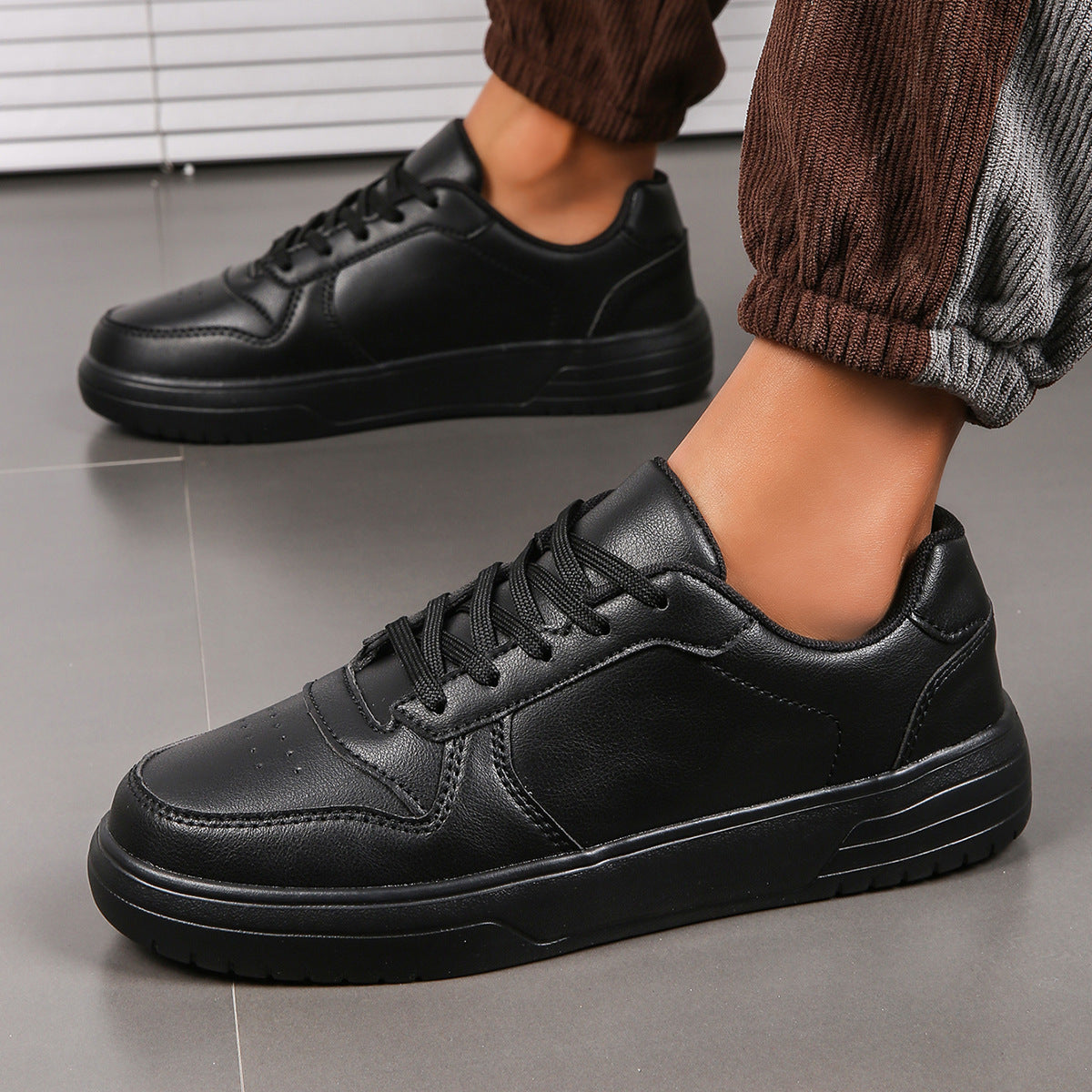 Herren Atmungsaktive Leder Sportschuhe | Ideal für Frühling & Herbst