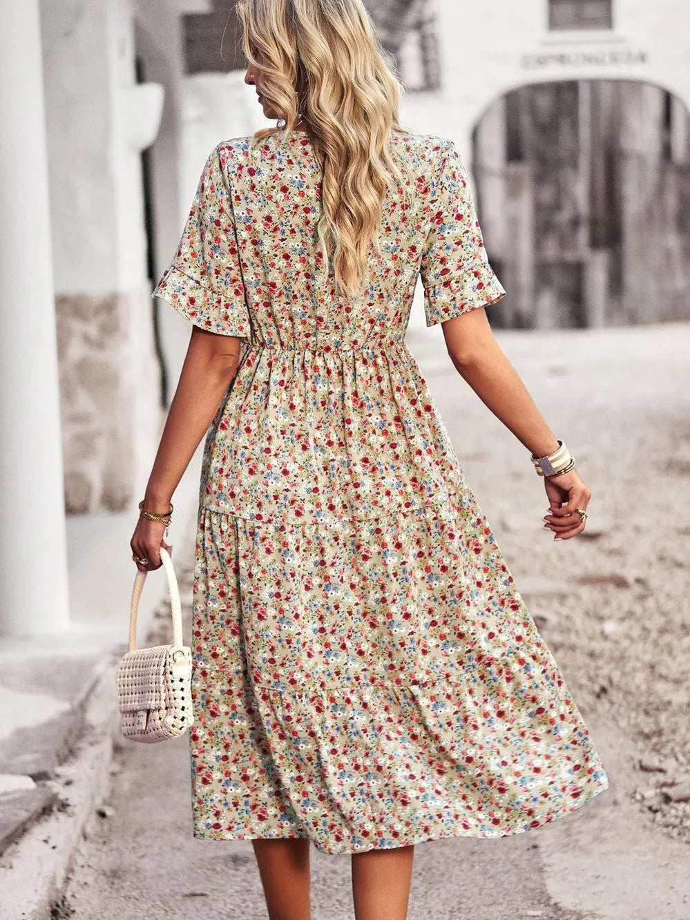 Kurzarm-Sommerkleid mit bequemem Schnitt | Ideal für Frühling und Sommer