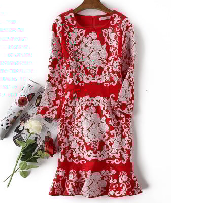 Wickel-Midikleid mit Fischschwanzsaum aus Baumwollmischung | Ideal für Frühling und Herbst