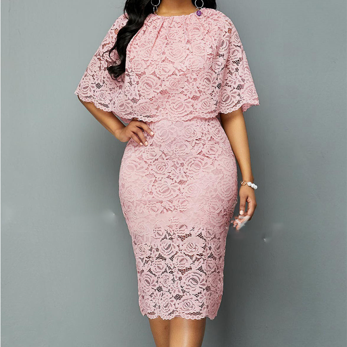 Spitzen Midi Kleid mit Floralem Ausschnitt Design und Cape Rock | Ideal für Frühling und Herbst