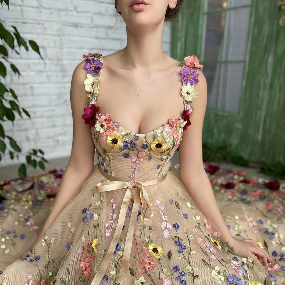 3D Blumen Sweetheart Abschlussballkleid in Champagner | Ideal für Frühling und Sommer