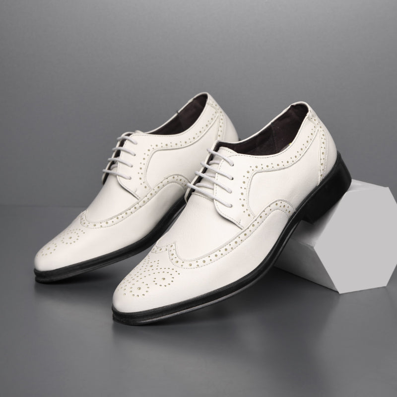 Gravierte Rindleder Low-Top Lederschuhe mit Gummisohle | Ideal für Frühling und Herbst