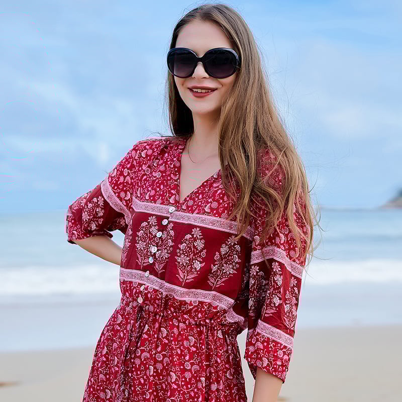 Langärmeliges Übergrößen-Kleid mit Blumenmuster und V-Ausschnitt | Ideal für Frühling und Herbst