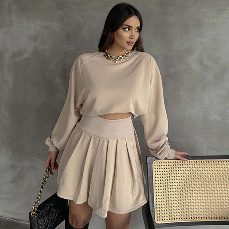 Strickpullover mit Langarm und Plissiertem Rock Zweiteiler | Ideal für den Herbst