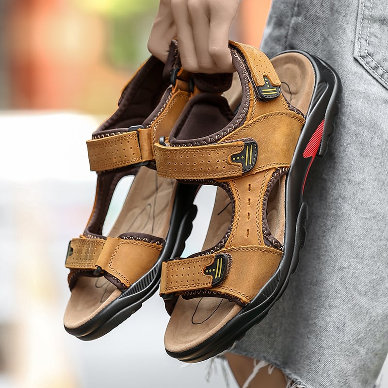 Slip-On Sandalen aus Synthetikleder mit flacher Sohle | Ideal für Frühling und Sommer