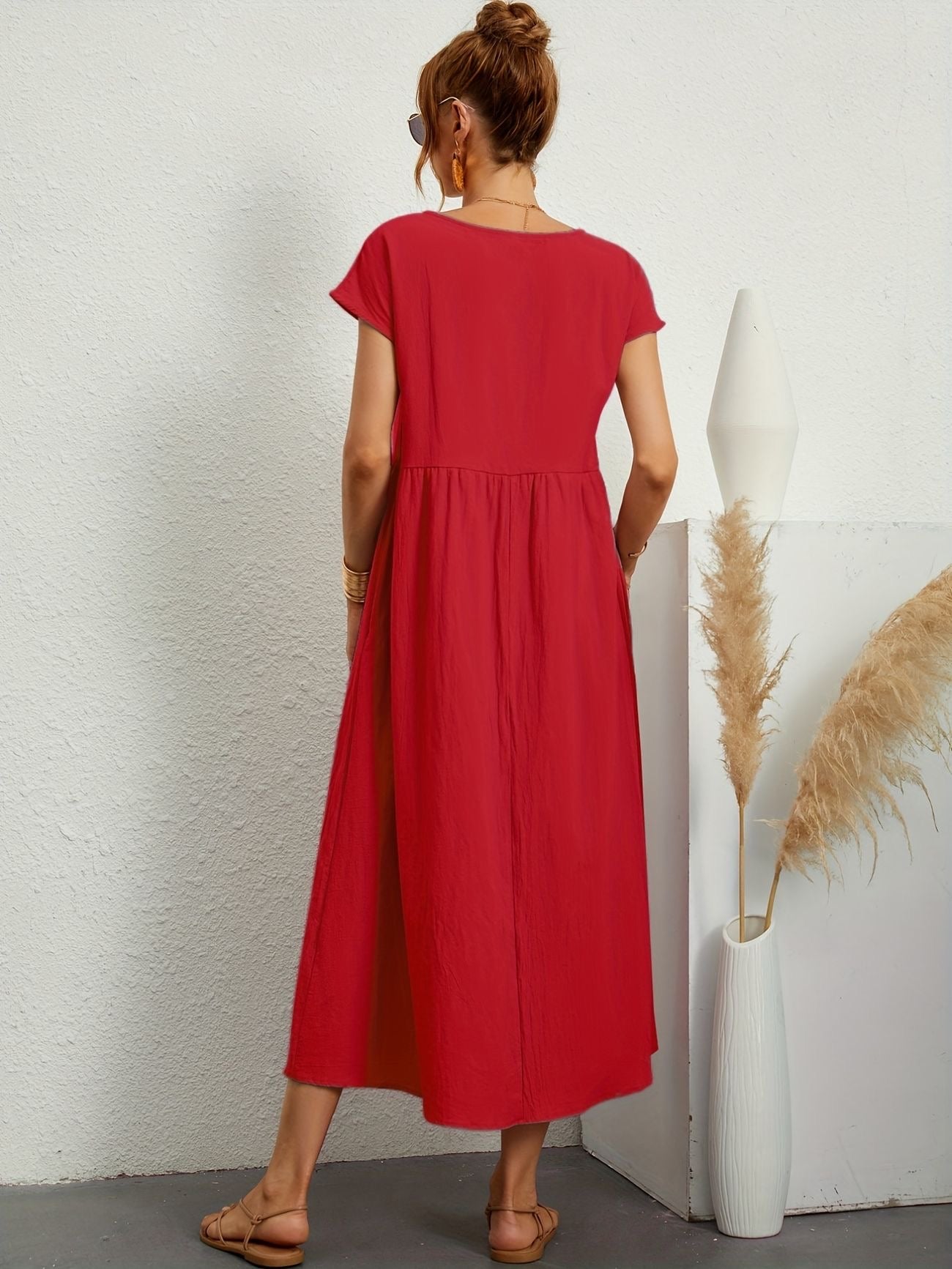 Midi-Kleid mit Eleganter Passform und Weichem Stoff | Ideal für Frühling und Sommer