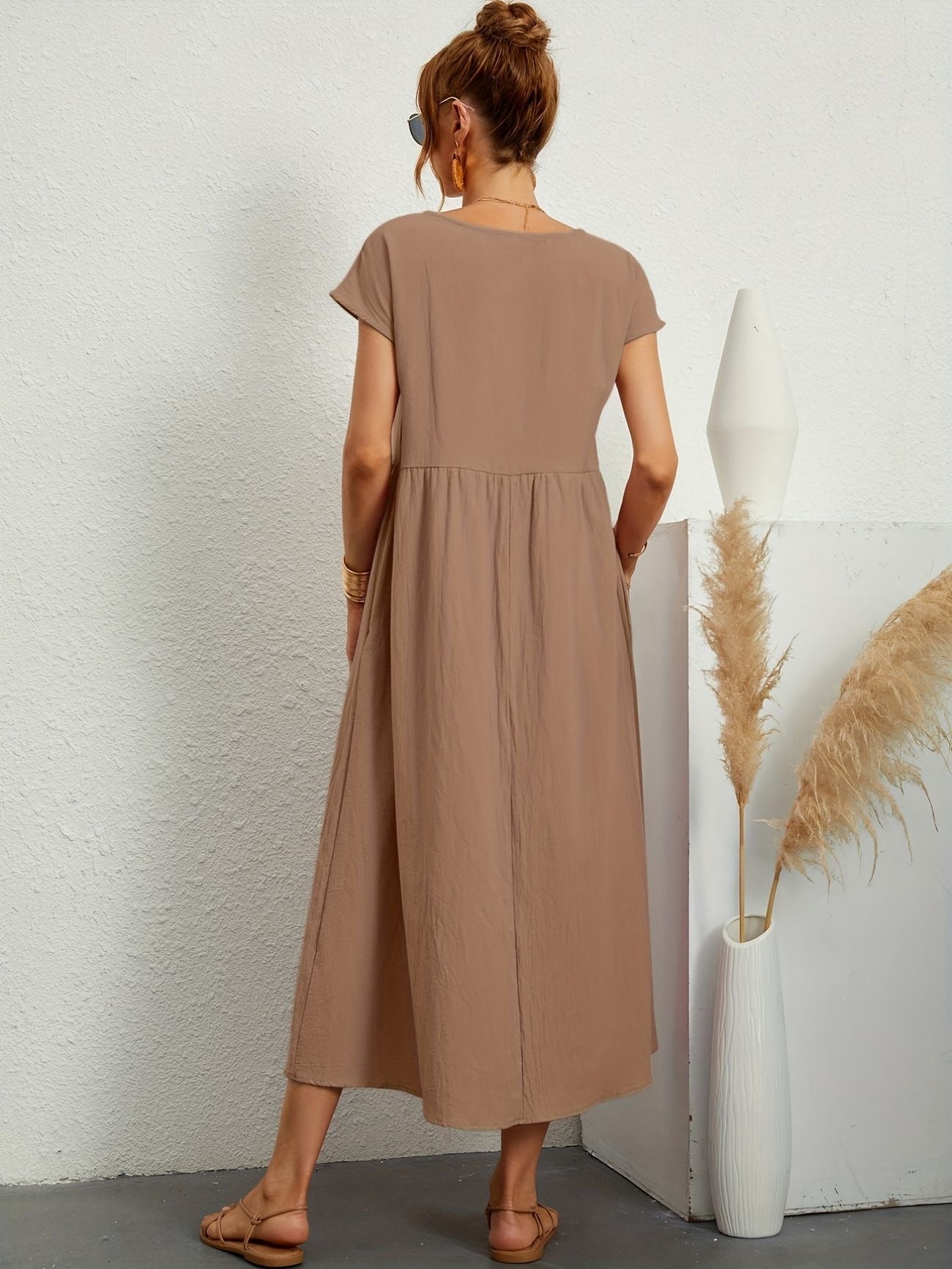 Midi-Kleid mit Eleganter Passform und Weichem Stoff | Ideal für Frühling und Sommer
