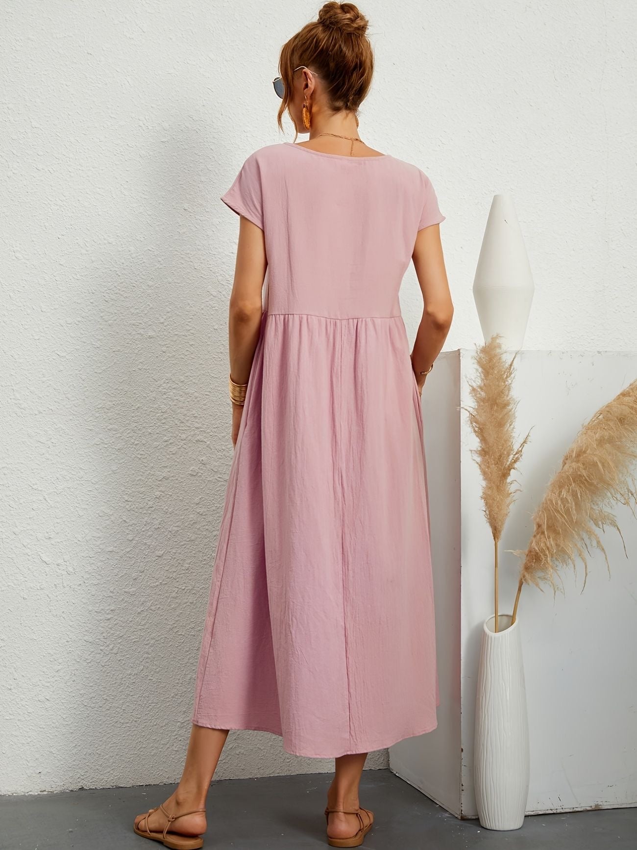 Midi-Kleid mit Eleganter Passform und Weichem Stoff | Ideal für Frühling und Sommer