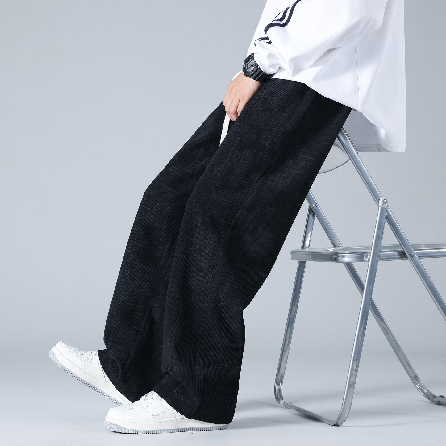 Herren Corduroy Sweatpants mit Kordelzugbund Ideal für Frühling und Herbst