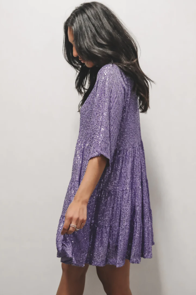 Stufiges Pailletten-Babydoll-Mini-Kleid | Ideal für Sommerpartys