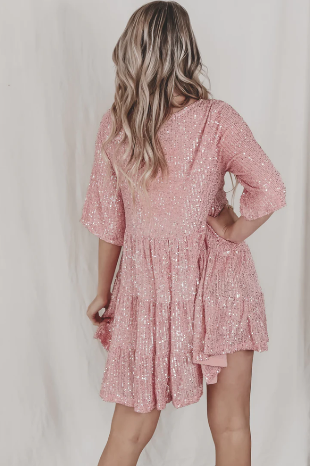 Stufiges Pailletten-Babydoll-Mini-Kleid | Ideal für Sommerpartys