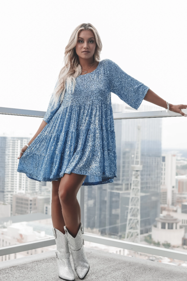 Stufiges Pailletten-Babydoll-Mini-Kleid | Ideal für Sommerpartys