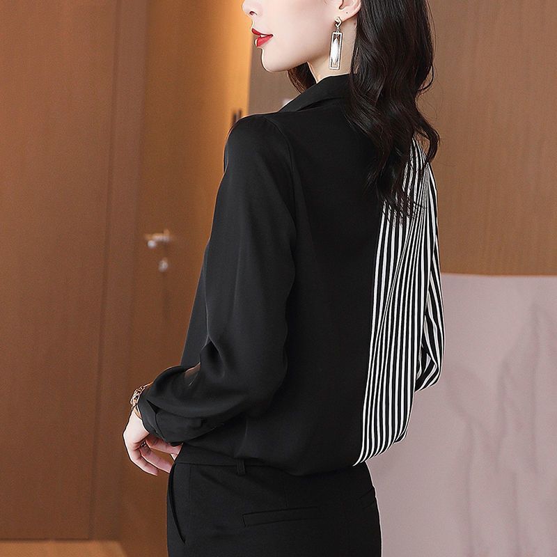 Gestreiftes Spandex Hemd mit Knopfleiste I Ideal für Frühling und Herbst