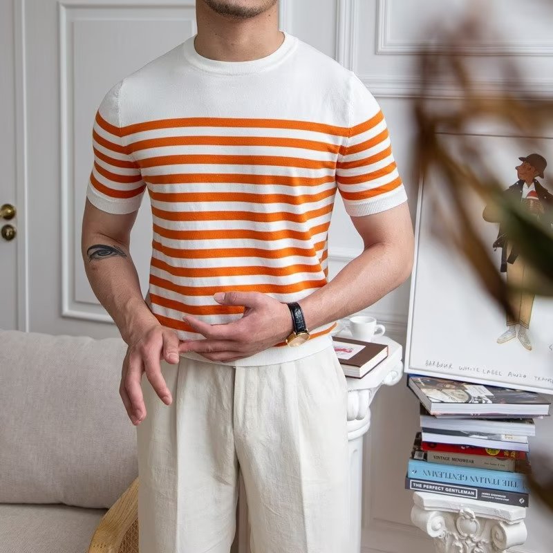 Gestreiftes T-Shirt mit Kurzen Ärmeln | Ideal für den Sommer