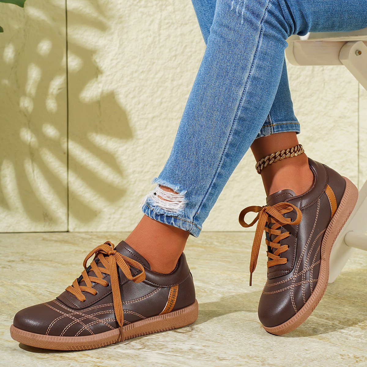 Schnürsneaker mit dicker Sohle und Rundkappe | Ideal für alle Jahreszeiten