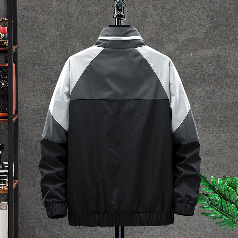 Slim-Fit Polyesterjacke mit Regulären Ärmeln und Geradem Saum | Ideal für Frühling und Herbst