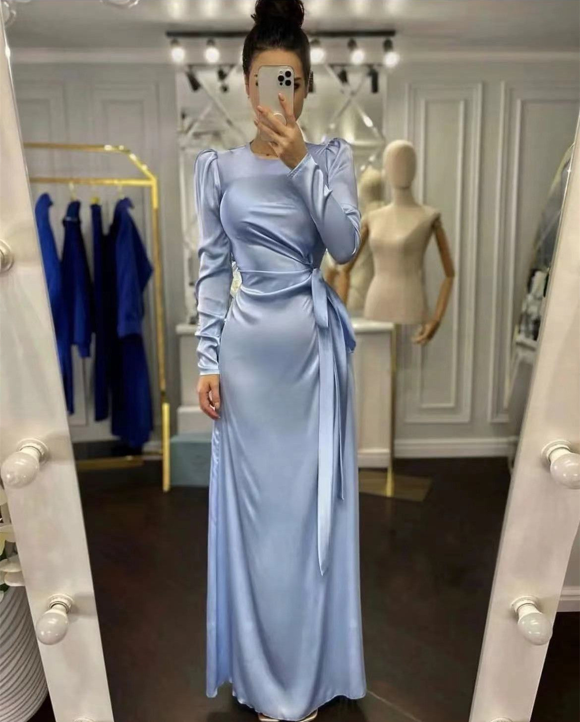 Tailliertes Kleid mit Unregelmäßigem Saum | Ideal für den Frühling und Sommer