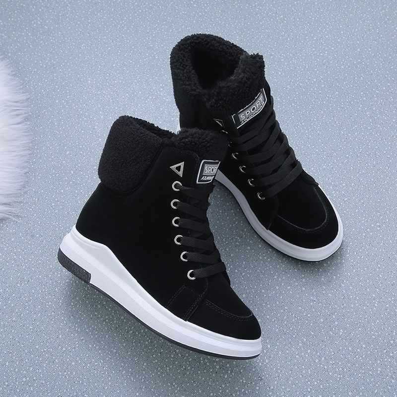 Stiefel mit Fleecefutter und Kreuzriemen | Ideal für den Winter