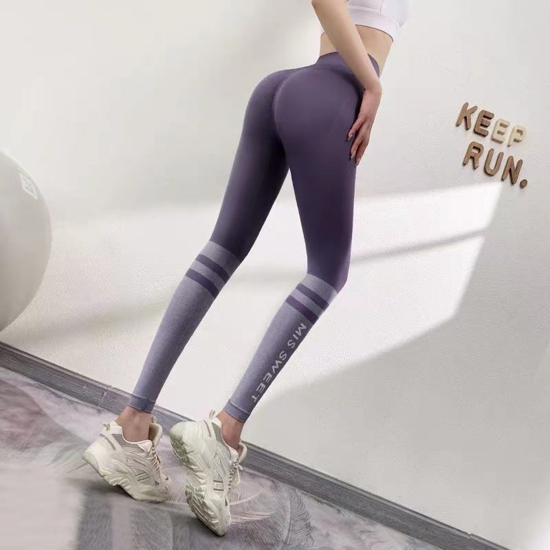 Letter Hip Fitness Trainings 7/8-Leggings | Ideal für alle Jahreszeiten