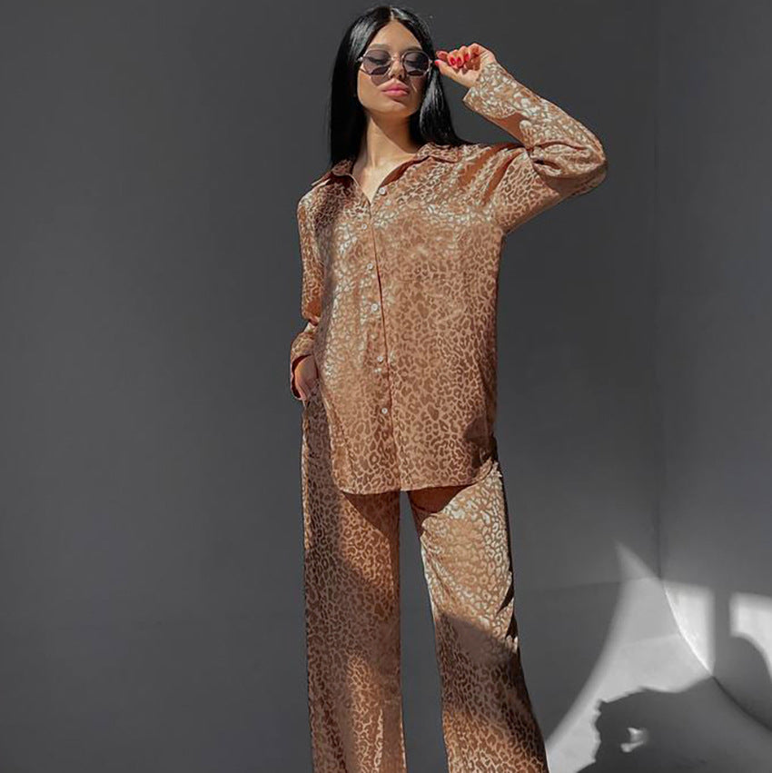 Pyjama-Set mit Langarm und Leopardenmuster und Schnürhose | Ideal für alle Jahreszeiten