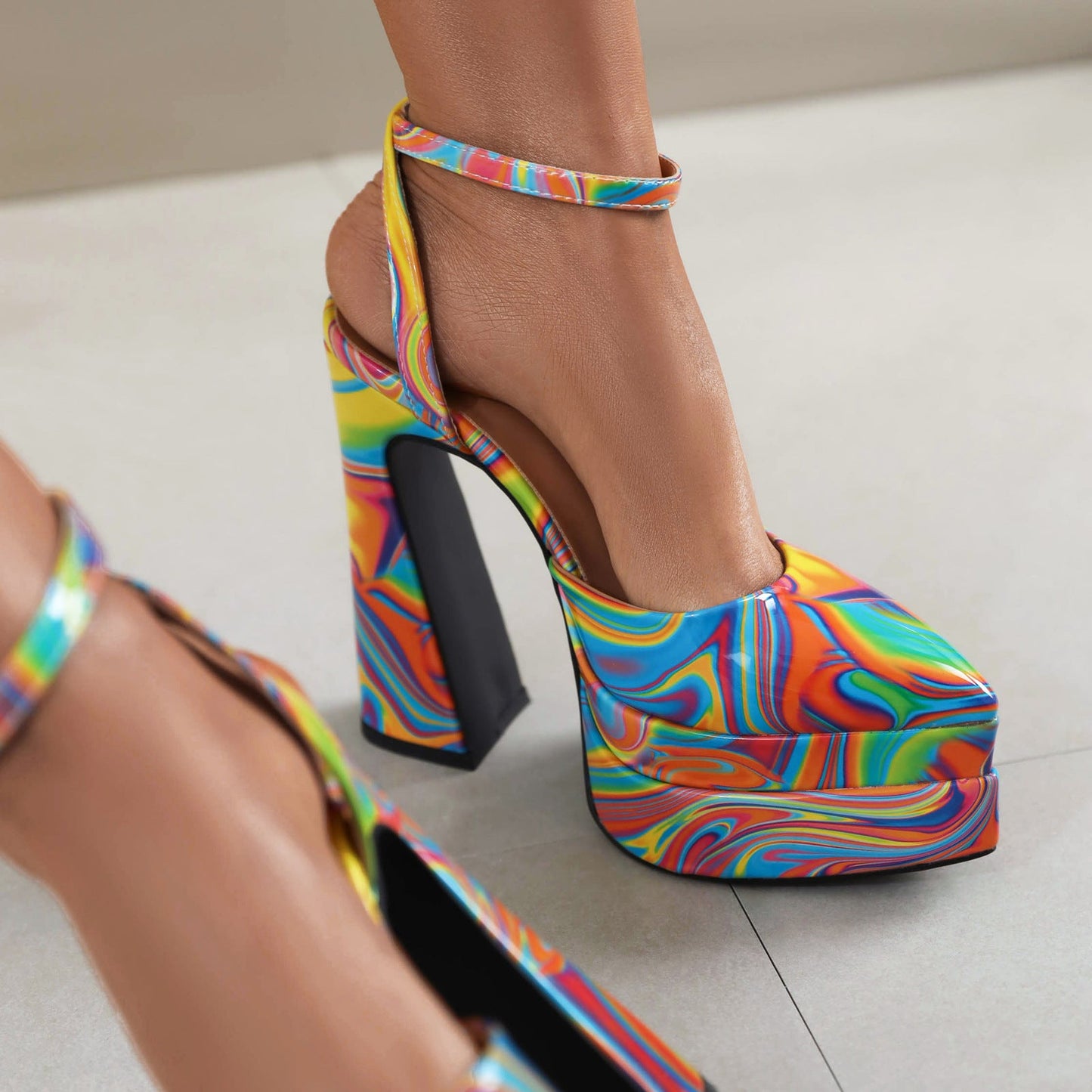 Leopardenmuster Spitz High Heels mit Wasserdichter Plattform | Ideal für Alle Jahreszeiten