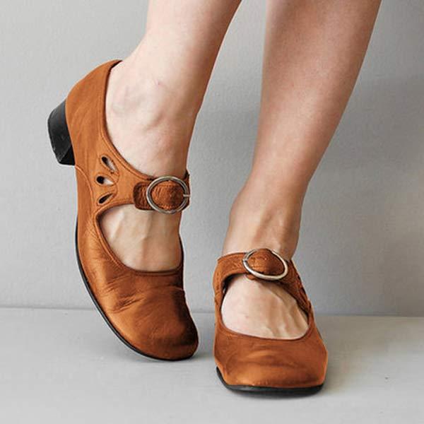 Leder-Keilsandalen mit verstellbarer Schnalle