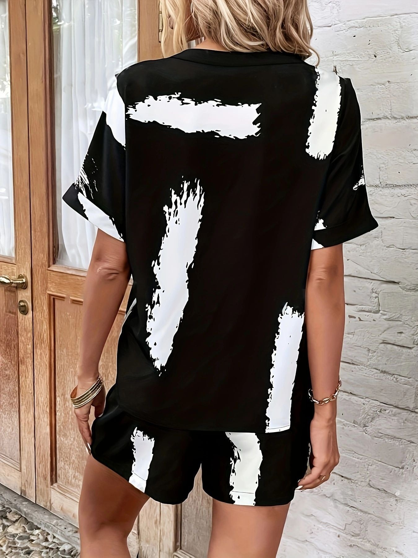 Top mit Fledermausärmeln und Shorts Set mit Pinselmuster | Ideal für Frühling und Sommer