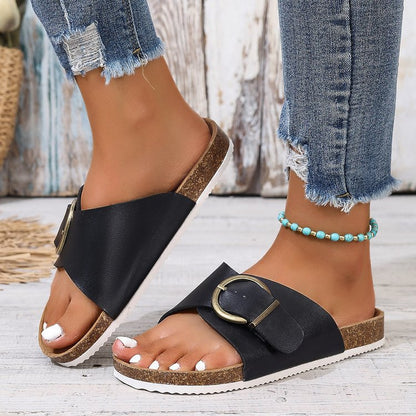Flache Slip-On Hausschuhe mit Metallverzierung | Ideal für den Sommer