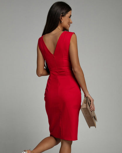 Figurbetontes V-Ausschnitt-Kleid mit Seitenschlitz | Ideal für Frühling und Sommer