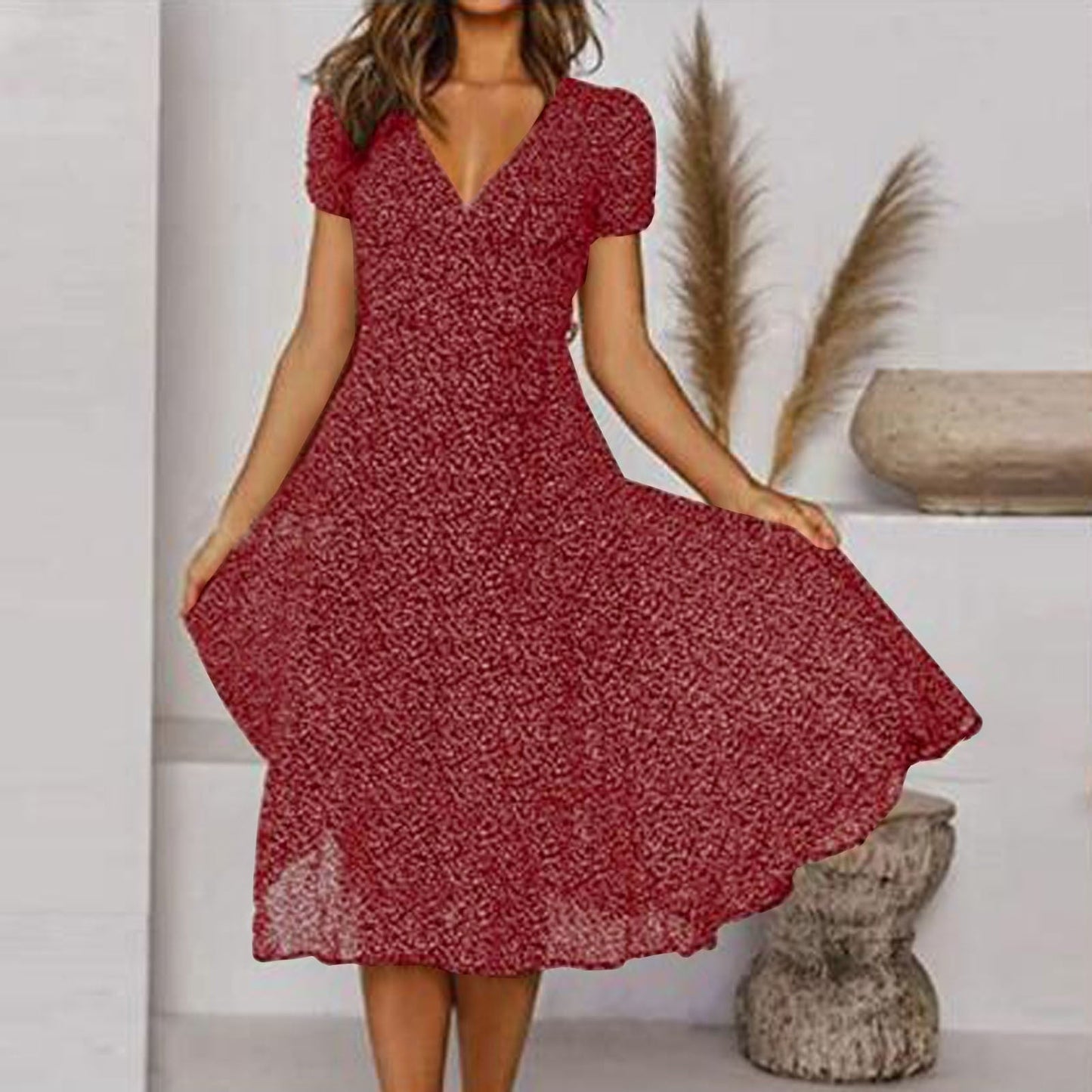 A-Linien-Kleid mit V-Ausschnitt und Fließendem Rock | Perfekt für Frühling & Sommer