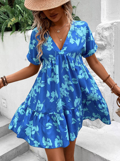 Kleid mit Fledermausärmeln, Rüschensaum und Print | Ideal für Frühling und Sommer
