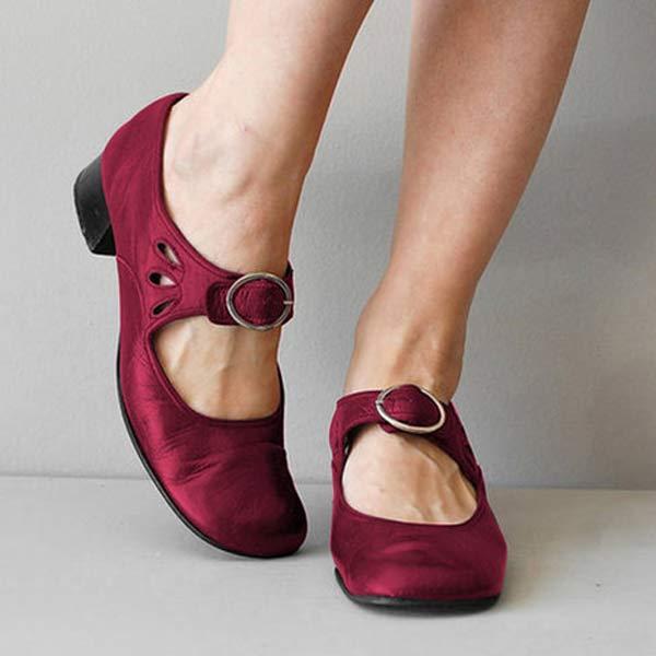 Leder-Keilsandalen mit verstellbarer Schnalle