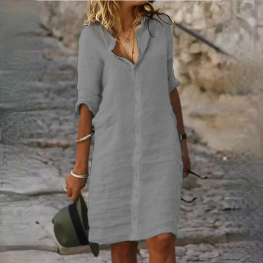 Fließendes ärmelloses Kleid mit femininer Silhouette | Ideal für Frühling und Sommer