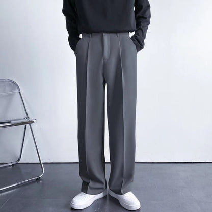 Herrenhose mit weitem Bein und geradem Schnitt, ideal für Frühling und Herbst