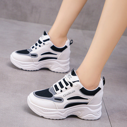 Mesh-Plateau-Sneaker mit Keilabsatz | Ideal für den Sommer