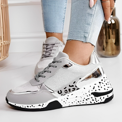 Leichte, atmungsaktive Sportschuhe mit gepolsterter Sohle