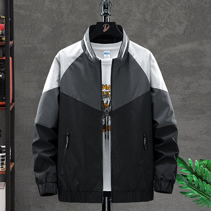 Slim-Fit Polyesterjacke mit Regulären Ärmeln und Geradem Saum | Ideal für Frühling und Herbst
