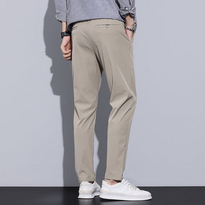 Herrenhosen mit geradem Schnitt und Elastizität, ideal für Herbst und Winter