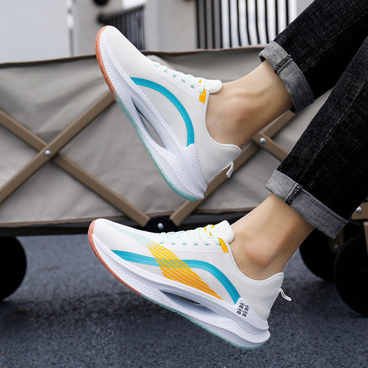 Hohe Flyknit Sneakers mit Keilabsatz | Ideal für den Sommer