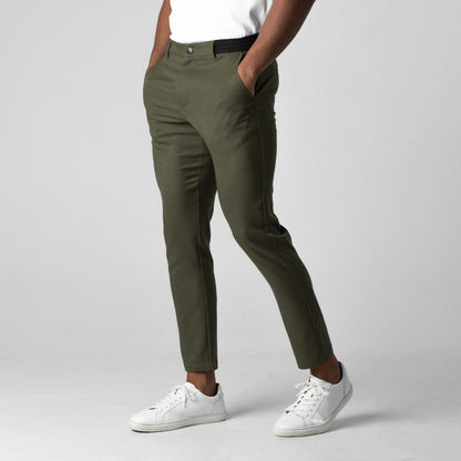 Herren-Chinos mit Stretch und schmal zulaufendem Schnitt | Ideal für Frühling und Herbst